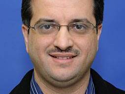 Portrait of Dr. Moutaz Sunbuli, Pulmonologist